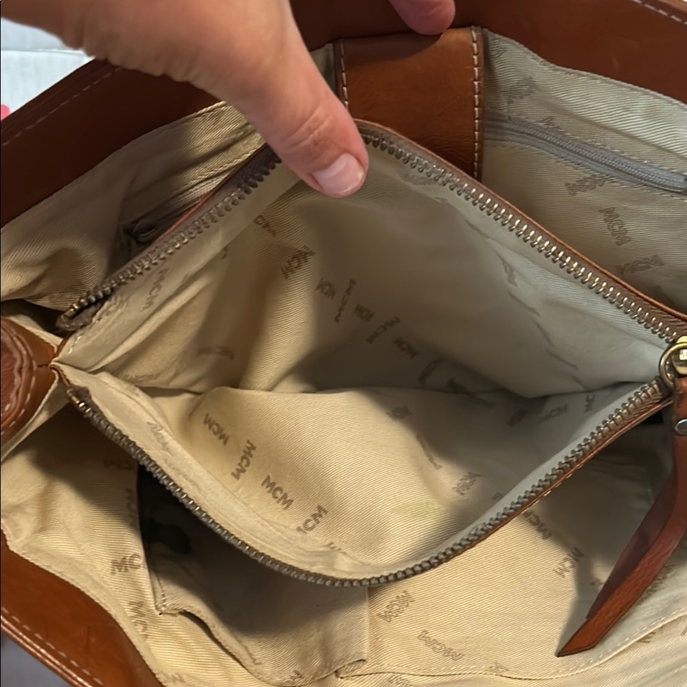 MCM Tan Leather Satchel vintage with COA - Picture 12 of 13